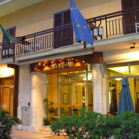 Hotel Augustus Montecatini Terme Exterior photo